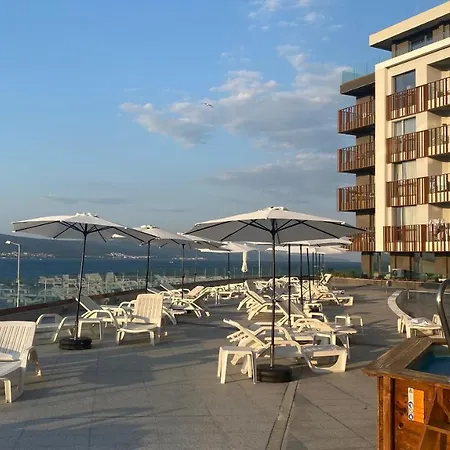 Paradiso 'в' 109 Large Cozy Apartman Neszebar
