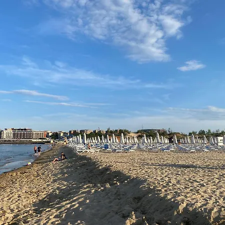 Paradiso 'в' 109 Large Cozy * Νεσέμπαρ