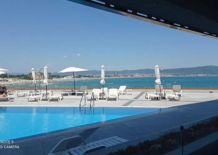 Paradiso 'в' 109 Large Cozy * Nesebar